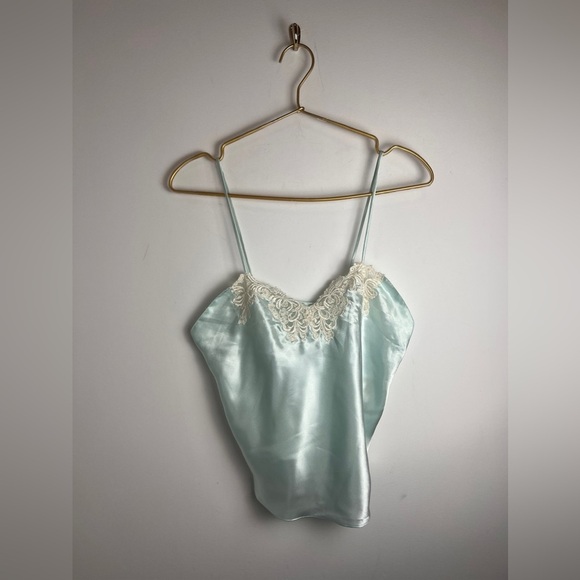 Victoria’s Secret Gold Label tank top with lace and beading detail small - Picture 6 of 9